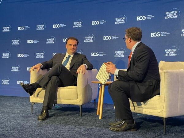 Κυριάκος Πιερρακάκης : «Εάν τα Στενά του Ορμούζ παραμείνουν κλειστά για παρατεταμένο χρονικό διάστημα, οι επιπτώσεις θα είναι μεγάλες»