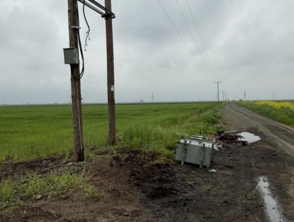 Για άλλη μια φορά στο στόχαστρο επιτηδείων οι μετασχηματιστές στην Ανάβρα Καρδίτσας (φωτ.)