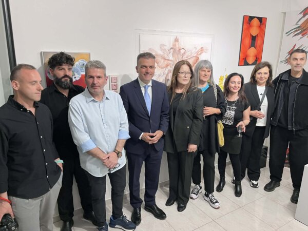 Η άνοιξη ως εμπειρία: Εγκαίνια για τους «Ψιθύρους Άνοιξης» στη Braggart (φωτ.)