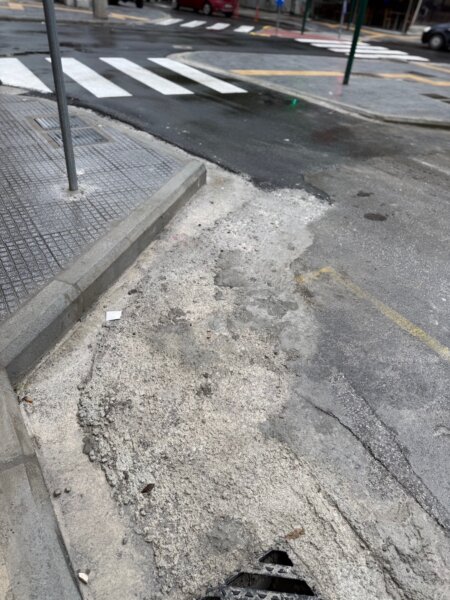 Σκωπτικό σχόλιο συμπολίτη: Παραδόθηκε η οδός Ηπείρου – Μας ταλαιπώρησε όμως… άξιζε τον κόπο! (φωτ.)