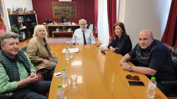 Στις Κοινωνικές Δομές του Δήμου Αλμυρού η Ανδριάνα Κομήτσα