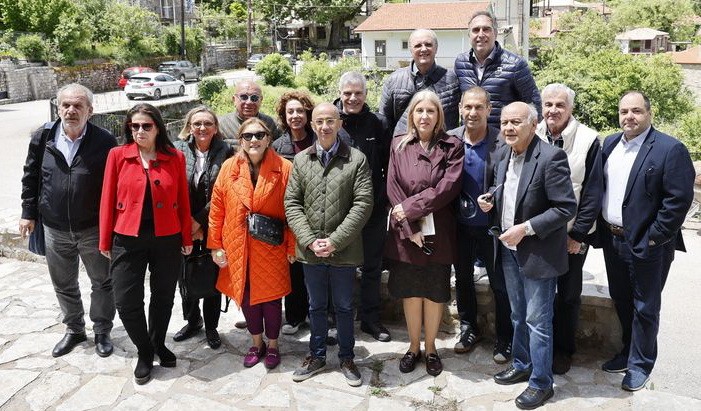 Δημοσιογράφοι που μετείχαμε στην ημερίδα, στο Μικρό Χωριό