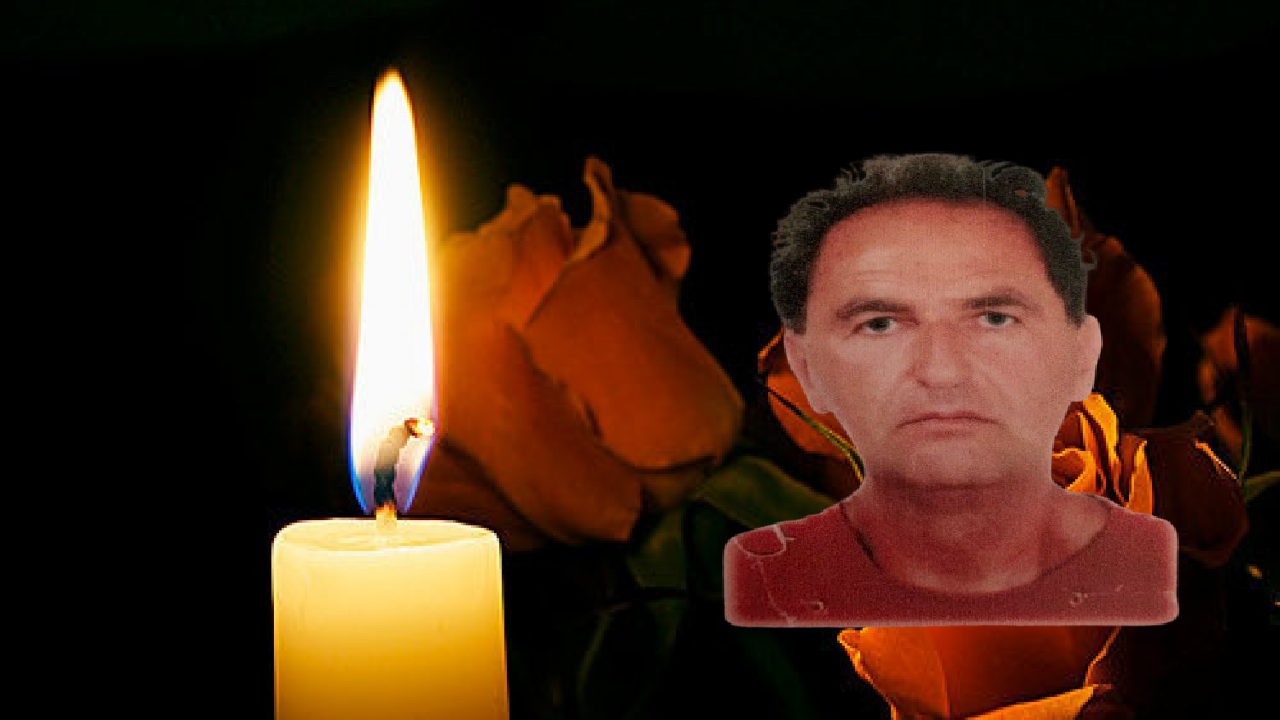 αθανασιος διχρησ