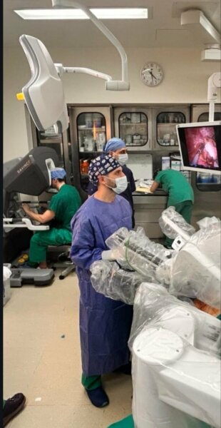 Ρομποτικό σύστημα Da Vinci στο ΙΑΣΩ Θεσσαλίας: Χειρουργική ήπατος, χοληφόρων, παγκρέατος και ανώτερου πεπτικού (φωτ.)
