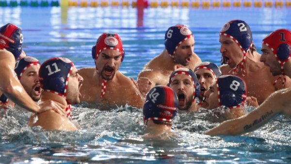 Πρωταθλητής για 14η σερί χρονιά ο Ολυμπιακός με «sweep» επί του Παναθηναϊκού