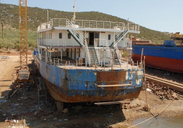 Αθωώθηκαν για τον θάνατο εργαζομένου σε ναυπηγείο της Αμαλιάπολης-«Ήταν απερισκεψία του εργάτη»