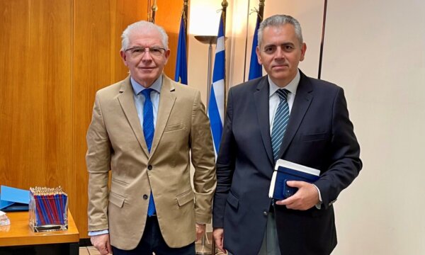 Με παρέμβαση Μάξιμου Χαρακόπουλου παράταση στα ασφάλιστρα στα ΕΛΓΑ