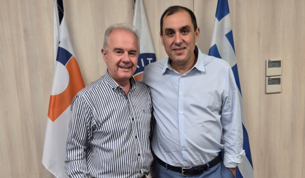 Συνάντηση του Δημάρχου Τεμπών Γιώργου Μανώλη με τον Υφυπουργό Κλιματικής Κρίσης και Πολιτικής Προστασίας Κώστα Κατσαφάδο