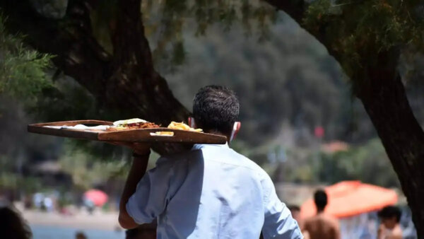 Αγορά εργασίας: Υψηλή παραβατικότητα παρά την αύξηση της απασχόλησης το 2025