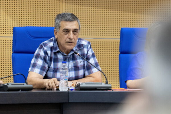 Καίρια παρέμβαση της Περιφέρειας Θεσσαλίας στο πρόβλημα του τζόγου – Καινοτόμο και πρωτοποριακό διετές πρόγραμμα αυτοβοήθειας και αλληλοβοήθειας