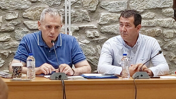 Μ. Χαρακόπουλος: Στήριξη στους βιοκαλλιεργητές μήλου Ελασσόνας